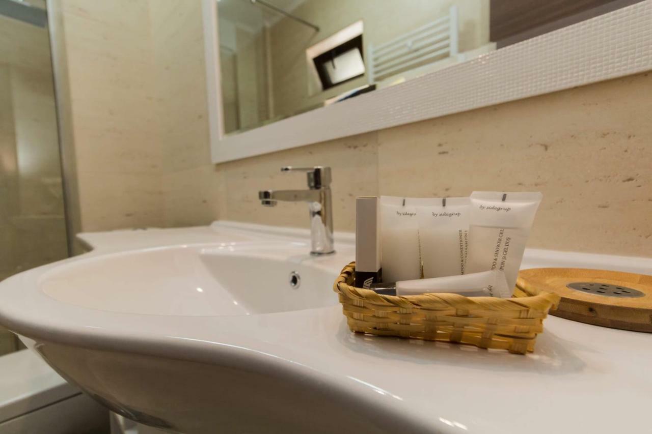 Viilalac Hotell Venus Exteriör bild